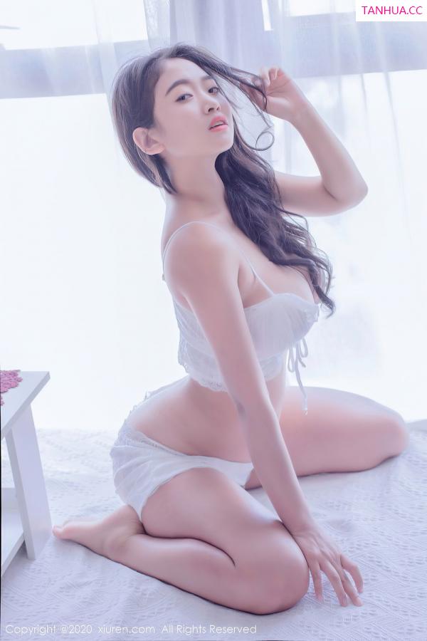 舞媚歆  [XiuRen]高清写真图 2020.11.25 No.2821 舞媚歆第33张图片